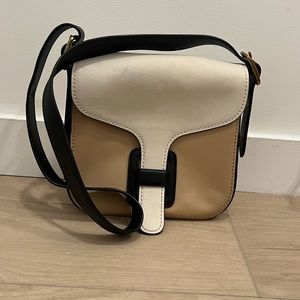 Coach Cross Body Bag. REAL LEATHER